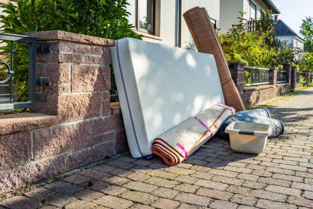 Best Commercial Cleanout Services  in Humboldt, IA